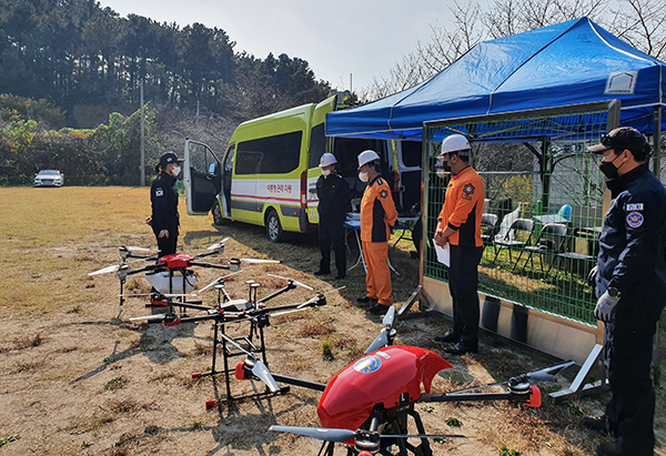 충청소방학교가 최근 한국교통안전공단의 현장실사를 최종통과, 마침내 드론 전문교육기관으로 승인받았다. [충청소방학교 제공]