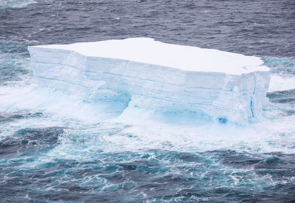 남극 바다의 빙산 [EPA=연합뉴스]