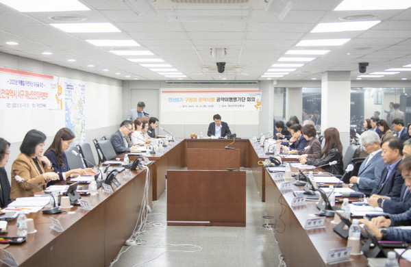 인천 서구는 민선 8기 공약 점검 결과, 전체 공약 중 87％가 완료됐거나 정상 추진 중인 것으로 나타났다고 5일 밝혔다. [서구 기획예산과 제공] 