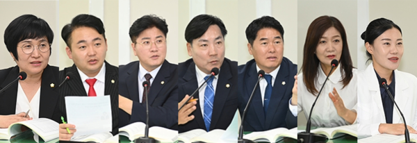대전 대덕구의회 의원들. [의회 제공] 